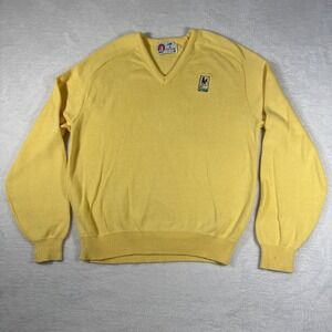 Isle of Cotton Men's Vintage Yellow V-Neck Sweater Made in USA Embroidered Large